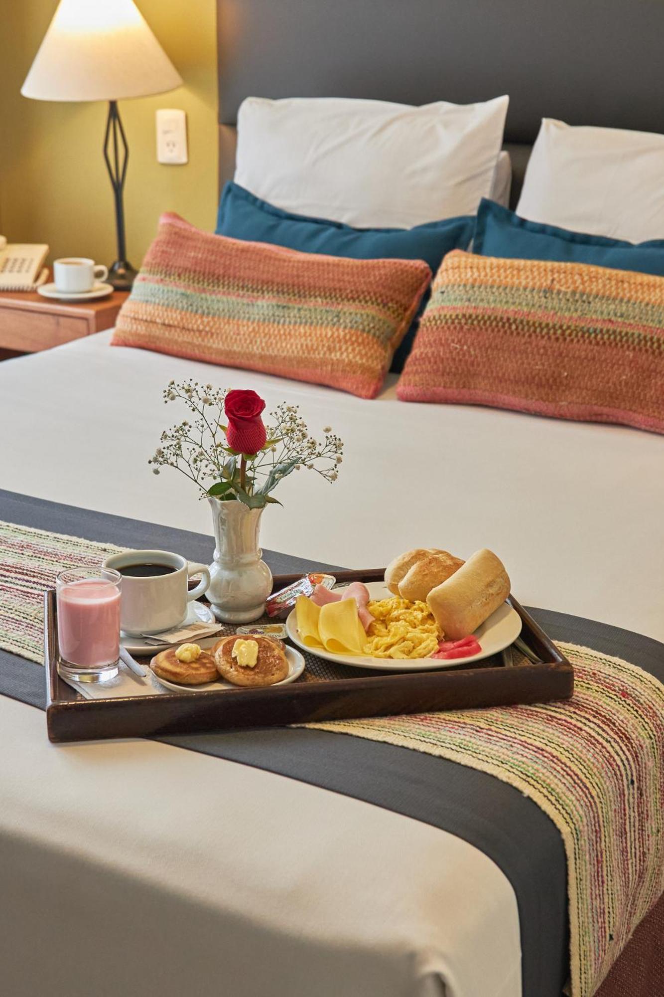 La Paz Apart Hotel Ліма Екстер'єр фото