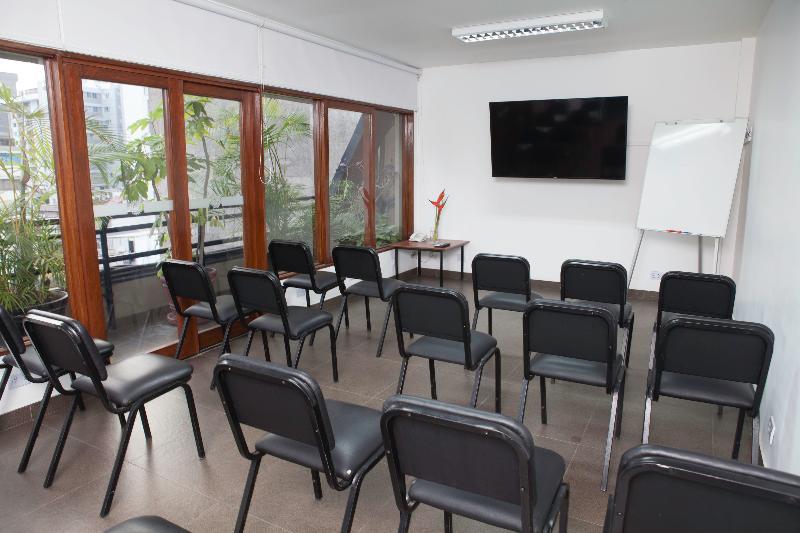 La Paz Apart Hotel Ліма Екстер'єр фото
